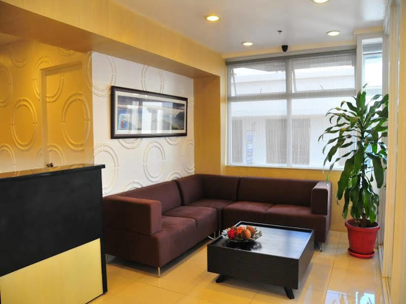 City Center Hotel Baguio City Bagian luar foto